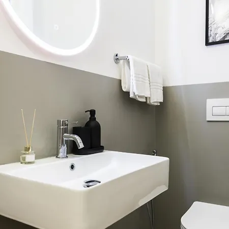 Appartamento Easylife - - Cav 2 - Milano