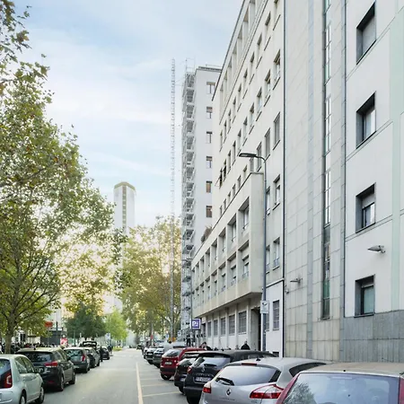 Easylife - - Cav 2 - Appartamento Milano